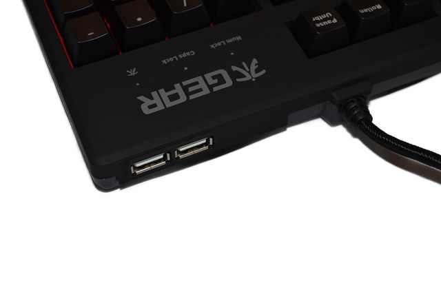 Fnatic Gear Rush G1 USB Ports