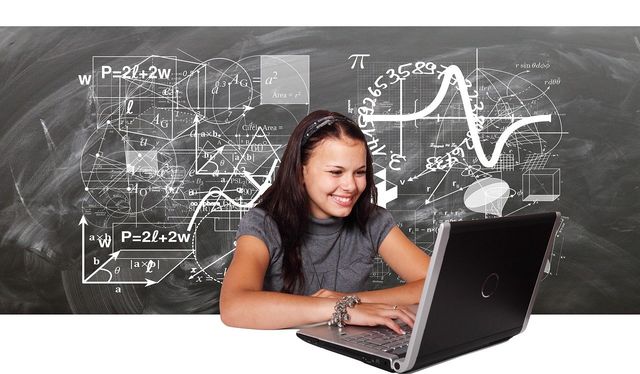 Die besten Laptops für Schüler bis 350 Euro - Test 2025